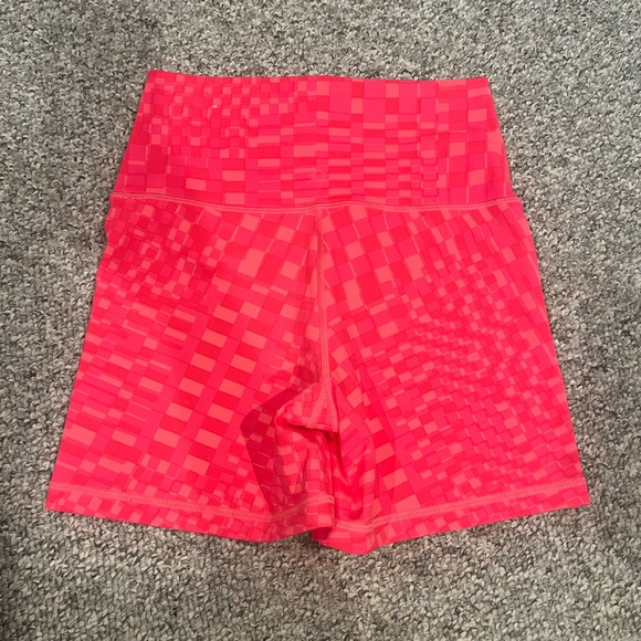 Aerie 4” biker shorts (small) pink - Picture 2 of 5